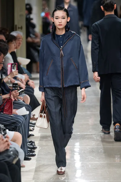 Look 66